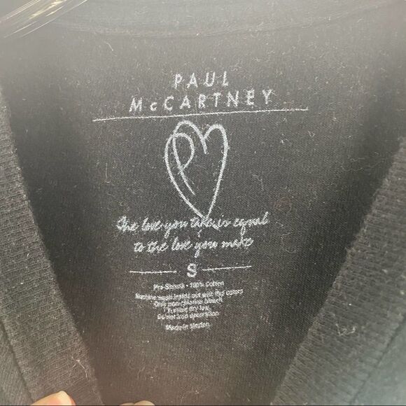 Paul McCartney Out There Concert Tee - Picture 3 of 4